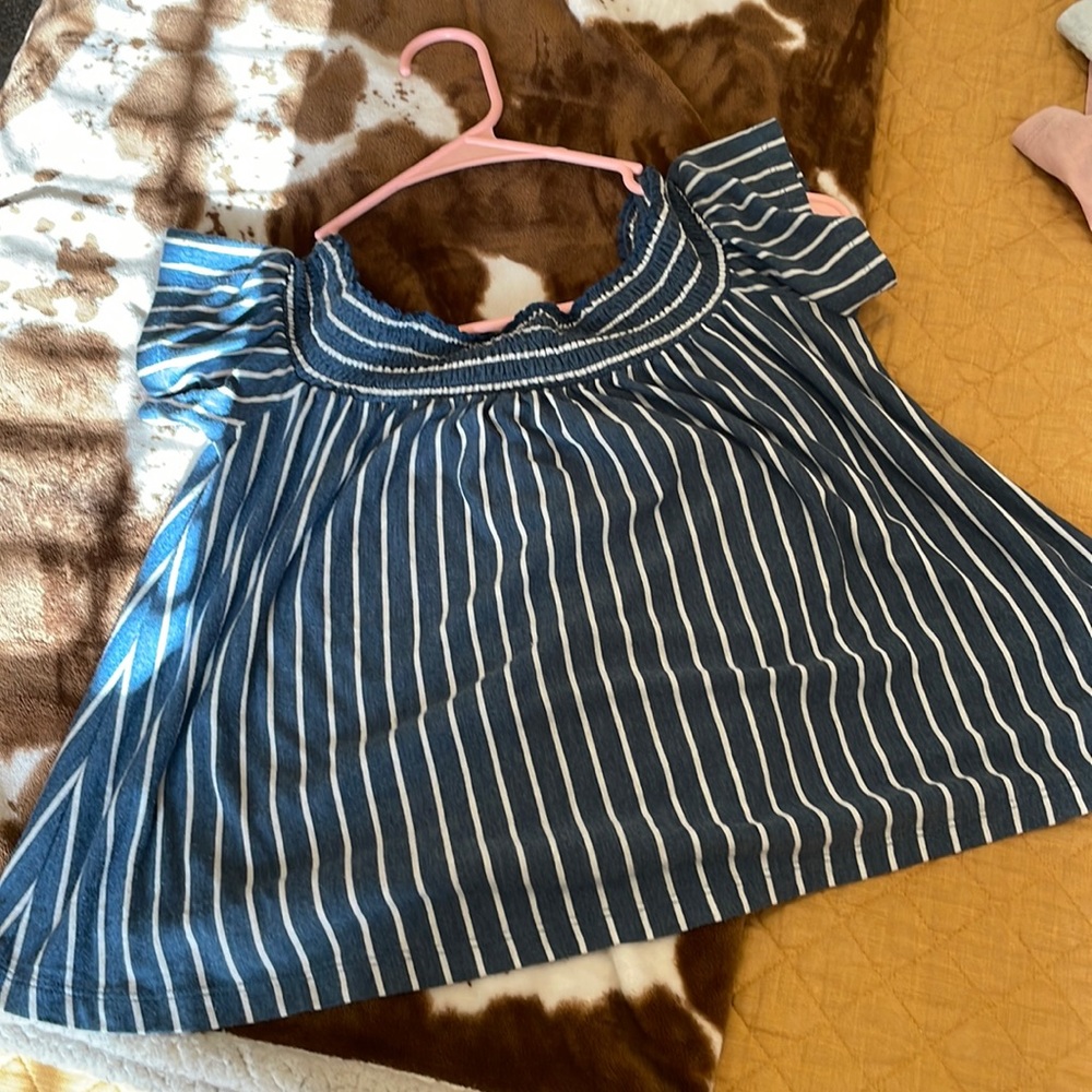American eagle women’s off the shoulder top, size xs